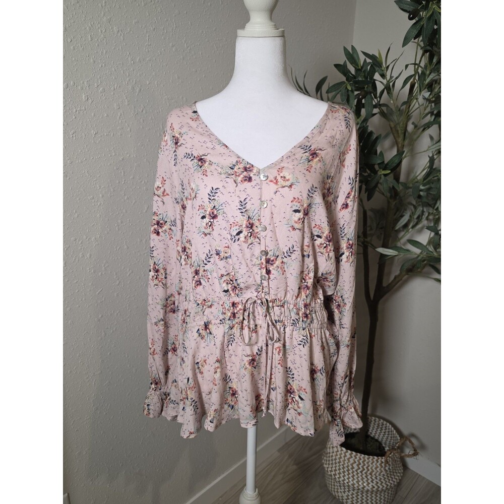 Maurices Floral Blouse Top Size Large NWT